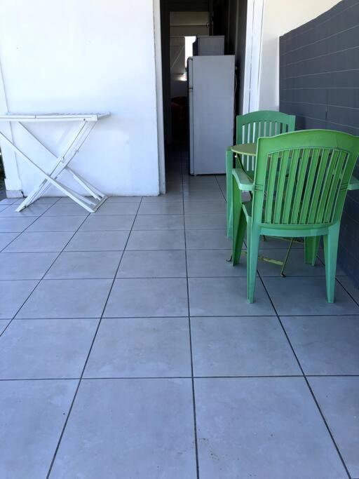 Bel Appartement A Damencourt Le Moule Exterior foto